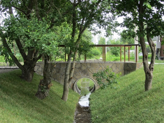 ЛК «Лонопарк». Дренаж участка  -  Система открытого водоотвода   Система открытого водоотвода