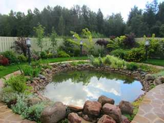 ЛК «Лонопарк». Водоемы  -  Декорирование булыжником и галькой   Декорирование булыжником и галькой